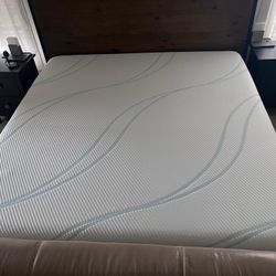 Like New - TEMPUR-ProAdapt® 12" Firm Mattress