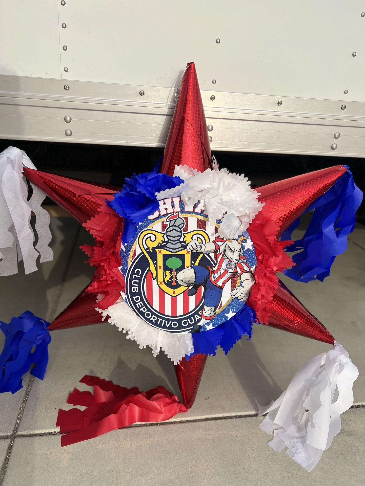 Chivas Tambor Star Pinata 