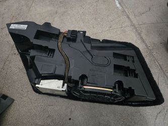 Bose subwoofer, amp and door speakers for 06 Cayman