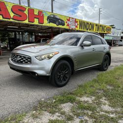 2010 Infiniti Fx35
