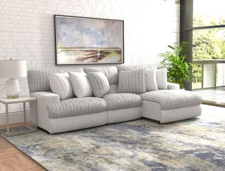 3 Piece Power Reclining Sectional With RSF Chaise