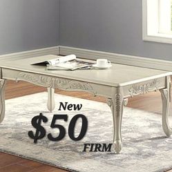Coffee Table In Antique White Finish - Vintage White Coffee Table 