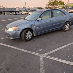 2004 Toyota Camry reliable daily driver