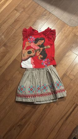 Elena Disney Outfit Size 5/6 