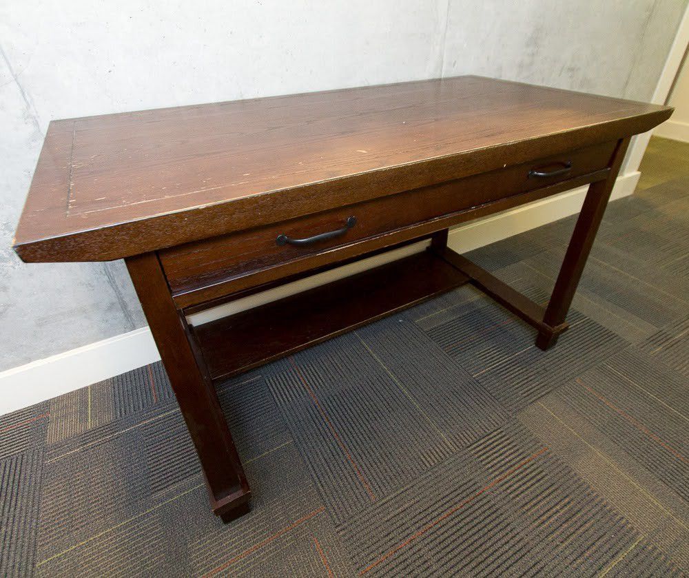 Large heavy wood desk with drawer

