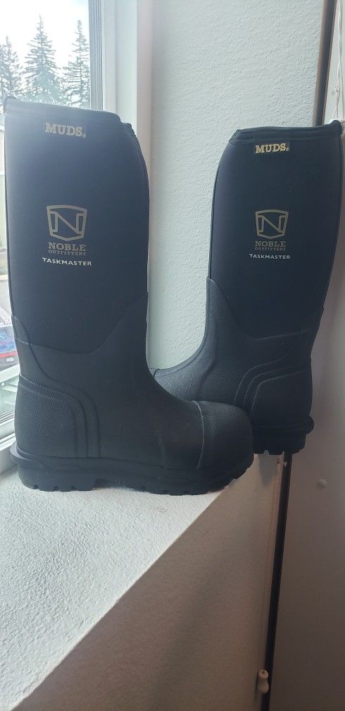 Waterproof Mud Work Boots Size 6 Mens