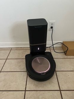 iRobot Roomba S9+ Self-Emptying Robot Vacuum, Wi-Fi Connected - 9550