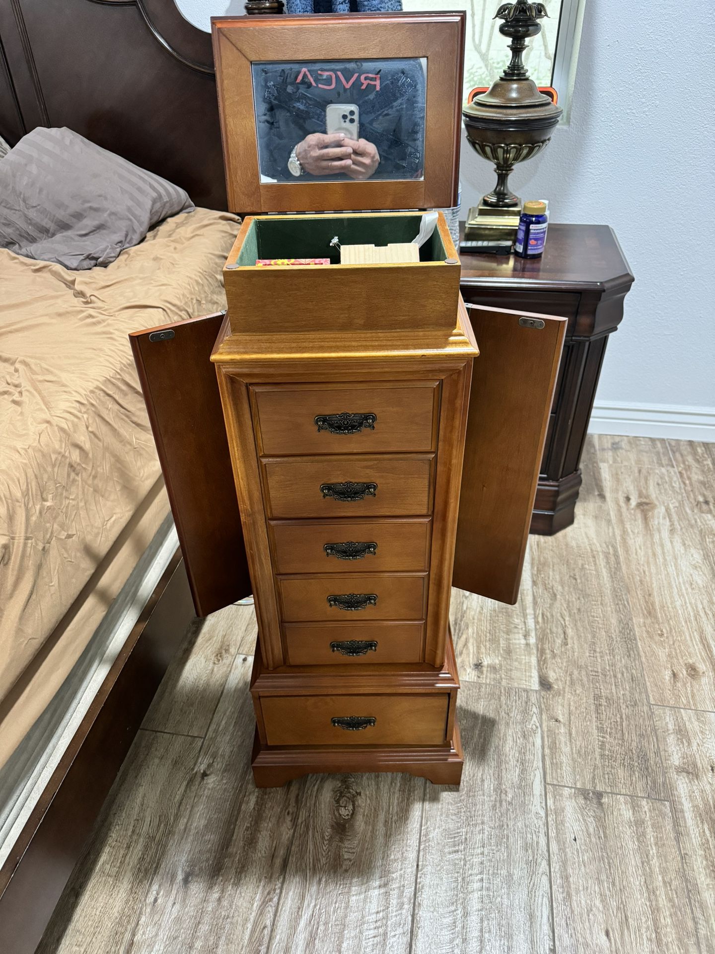 Very Nice Jewelry Box Has Mirror On Top And Side Storage 