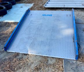 Uline 10,000 LB Aluminum Dock Board Loading Ramp 60” x 72”