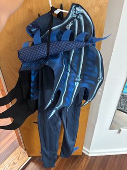 Kids dragon costume size medium