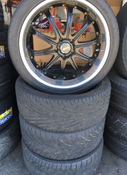 Black face chrome lip wheels