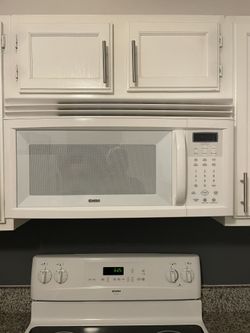 Kenmore Above Stove Microwave 