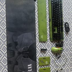 Razor halo keyboard mouse and mouse pad