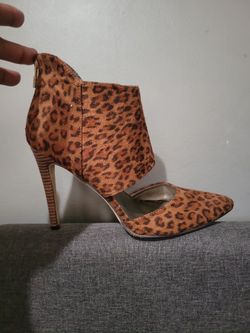 Womens Leopard High Heels