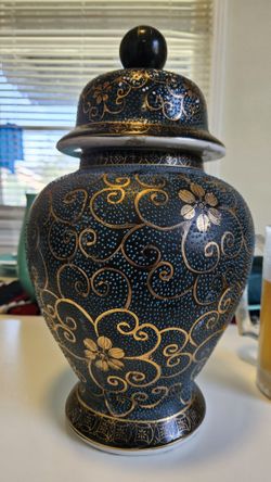 Beautiful Jar $10