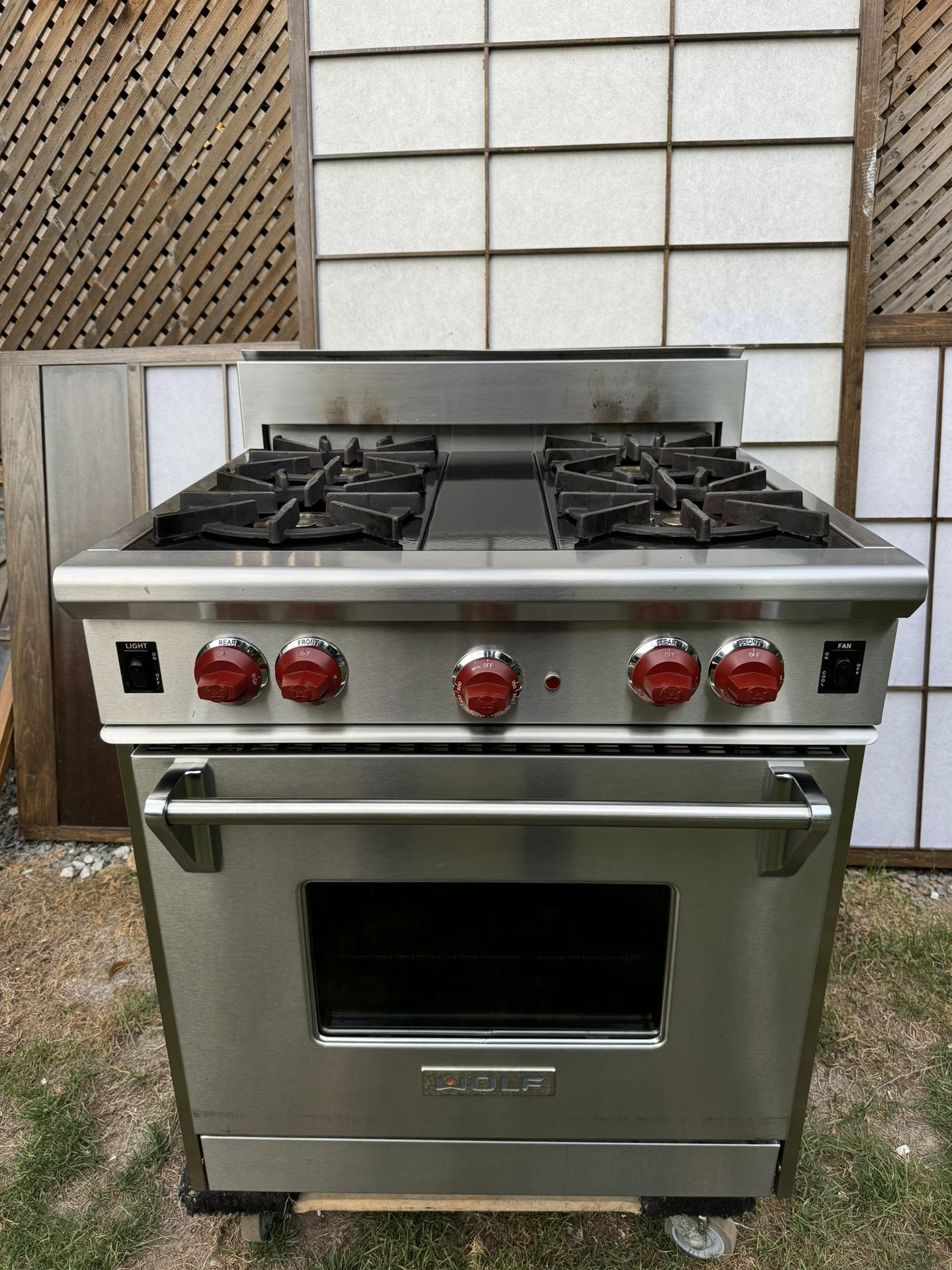 30 Inch Wolf Gas Range Stove