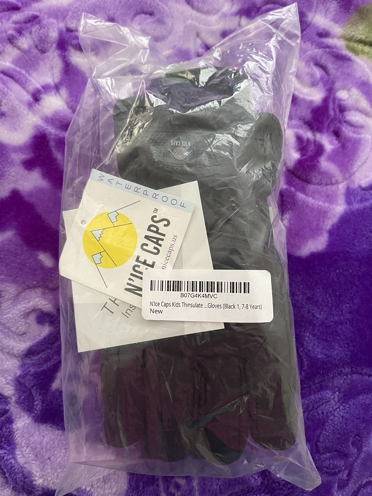 Brand New Gloves For Kids 7-8 Years