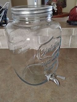 Vintage Yorkshire Glass 
Beverage Dispenser 12.5" Tall