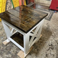 Farmhouse End Tables 