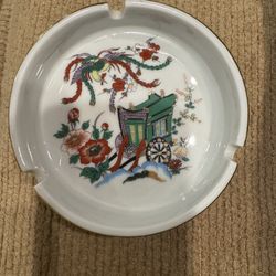 Vintage Imari Japanese porcelain ashtray floral and rickshaw design - Hertiage Mint 
