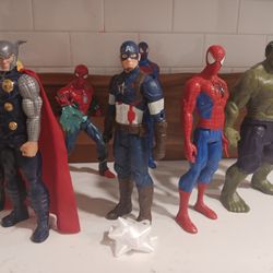 Marvel action figures. 7 Of Them 