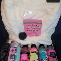 Valentine's Basket. Valentine's Gift Set Bathrobe Spa Kit Birthday Gift. San Valentin 