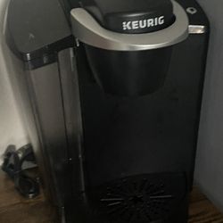 KEURIG Coffee Maker