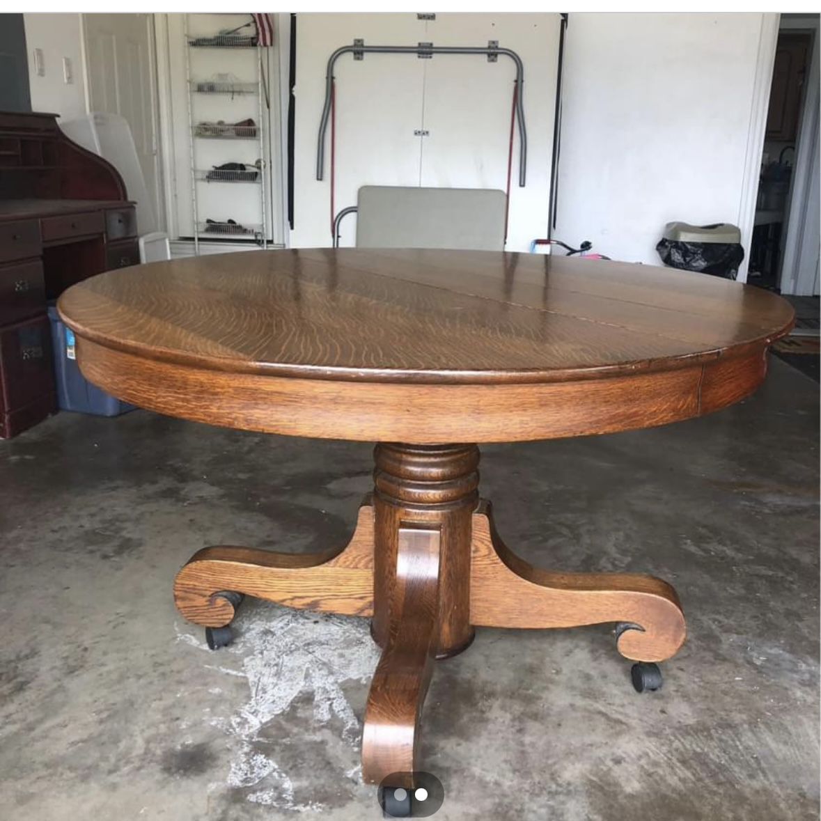 Antique Round/Oval Dining Table 