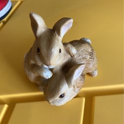 Antique HOMCO BUNNY FIGURE