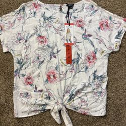 Brand New Buffalo David Button Blouse Top Floral Print Size Medium