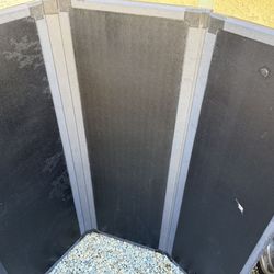 5’ bed cover Tri fold