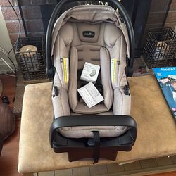 Evenflo Infant Car seat
