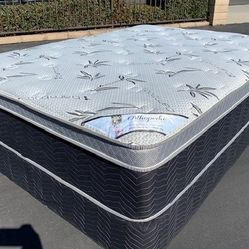 Queen Ortho Bamboo Pillow Top!!