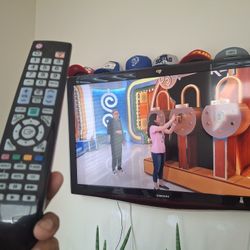 52" Samsung TV