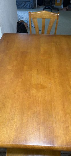 Wooden Dining Table with 4 Chair