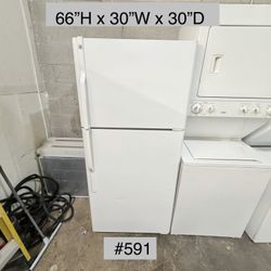 GE Refrigerator Top And Bottom (#591)