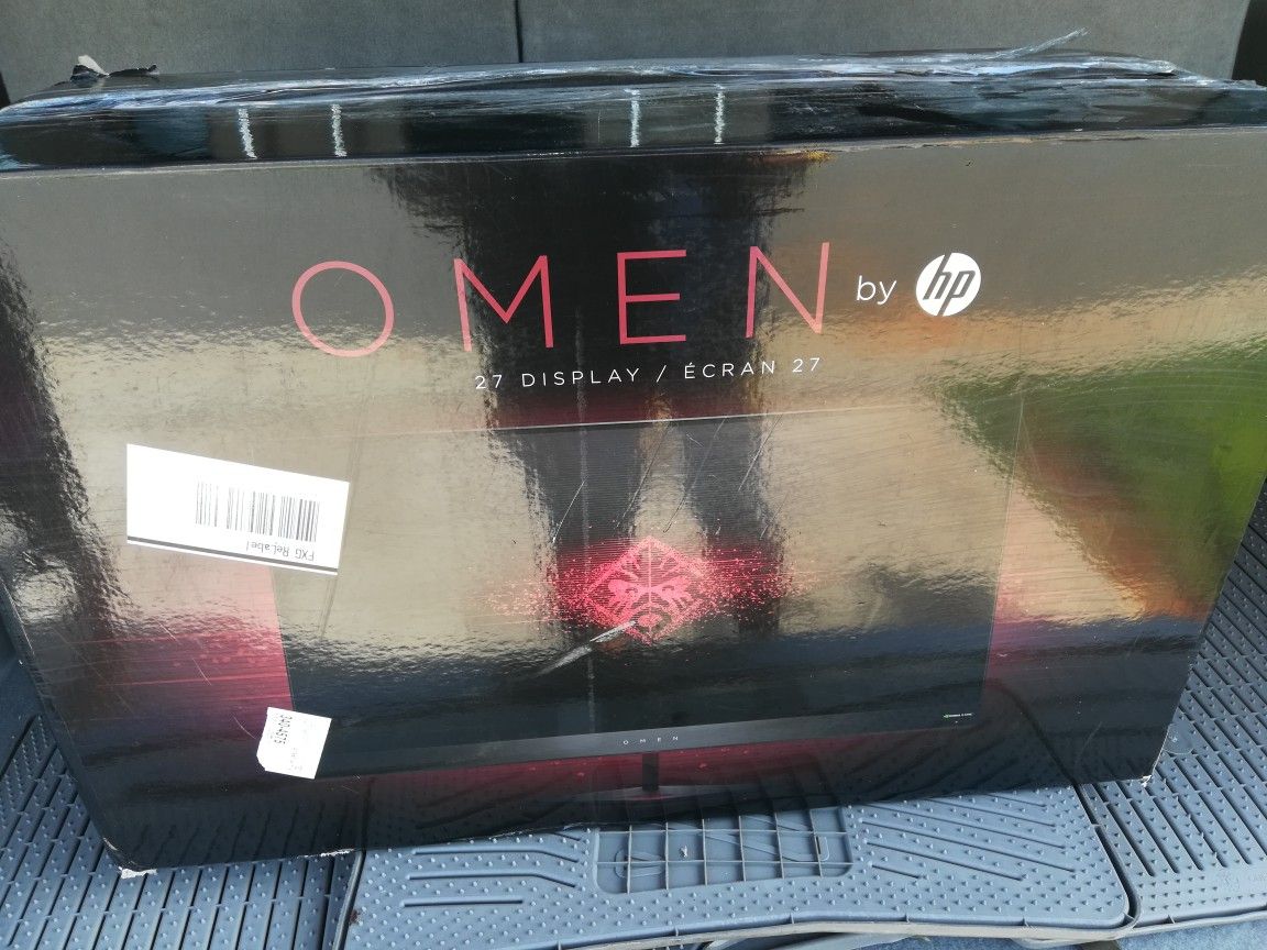 27 "Hp Omen Monitor, open box never used.
