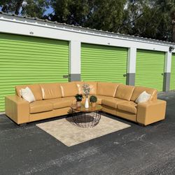 Leather 3 Piece Sectional Couch - Super Comfy!!