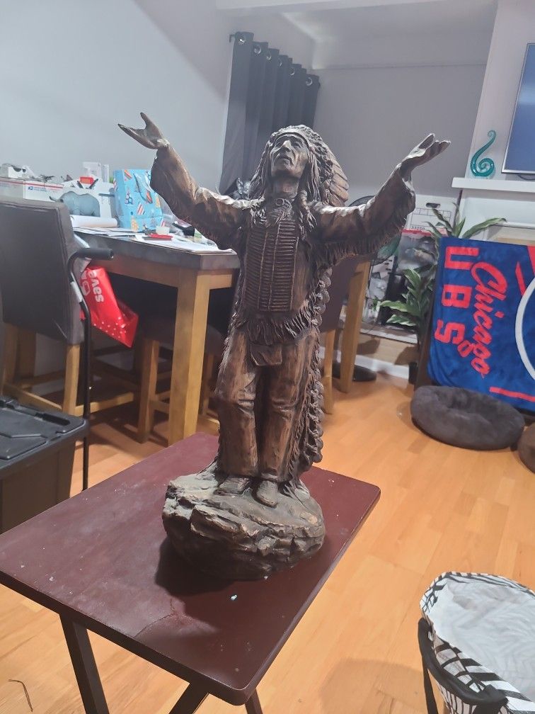 2ft Tall Indian Statue Porcelain