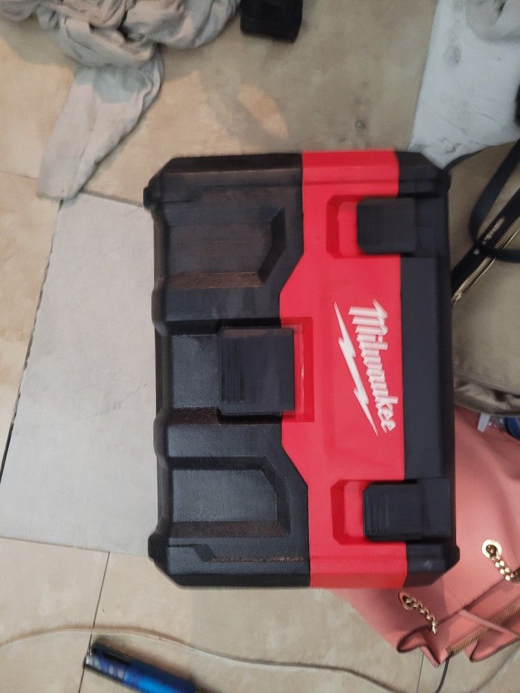 Milwaukee Wet/dry Vaccume