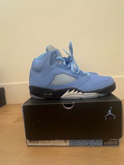 Air Jordan 5 retro SE “UNC”