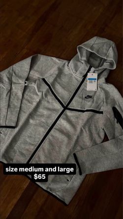 Nike Tech Fleece Full-Zip Hoodie Gray