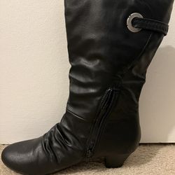 Women's Realto Boots - Black / Size 9M