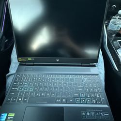 Gaming Laptop 