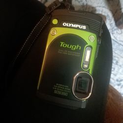 Olympus Tough 