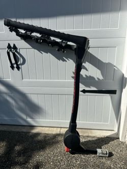 Yakima 4 bike tilt away bike rack with extender