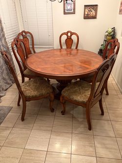 Dinner Table with 6 chairs..