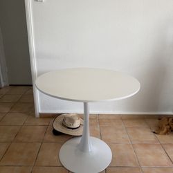 White Tulip Table
