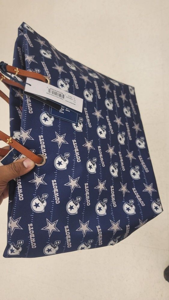 Dooney & Bourke NFL Dallas Cowboys Large Addison Tote & Wristlet Set