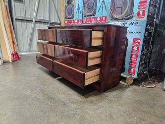 Dark Cherry Wood 6-Drawer Dresser